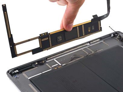 Ремонт материнской платы iPad 9