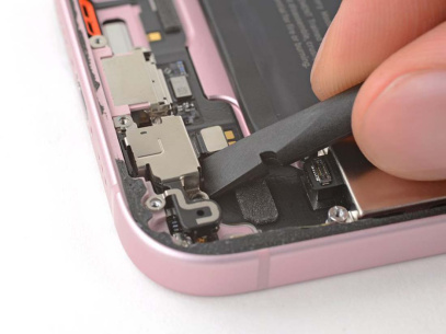 Замена верхнего динамика iPhone 15