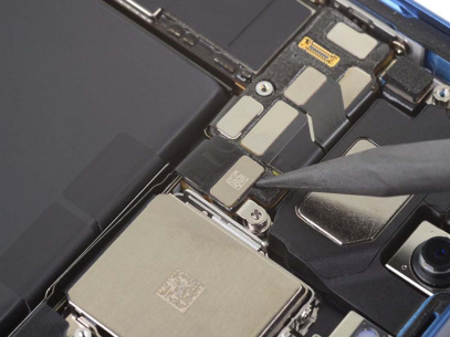 Замена верхнего шлейфа iPhone 13 mini (боковые кнопки)