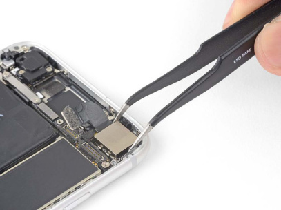 Замена фронтального микрофона iPhone SE 2020