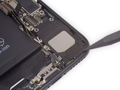 Замена антенны NFC iPhone 7 Plus