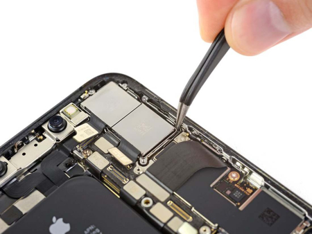 Замена верхнего шлейфа iPhone XS Max (боковые кнопки)